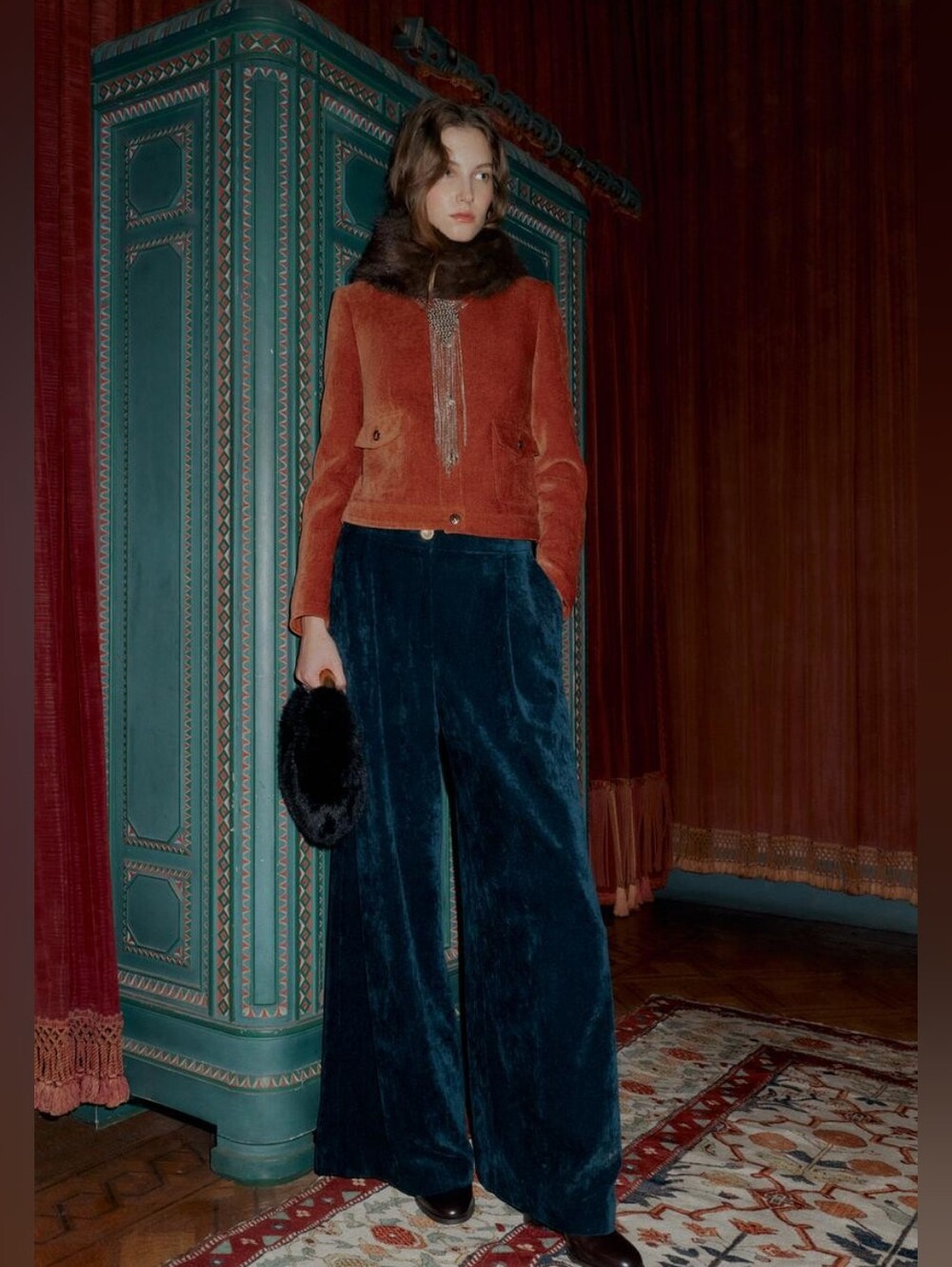 BNWT! Zara Velvet Wide Leg Pants